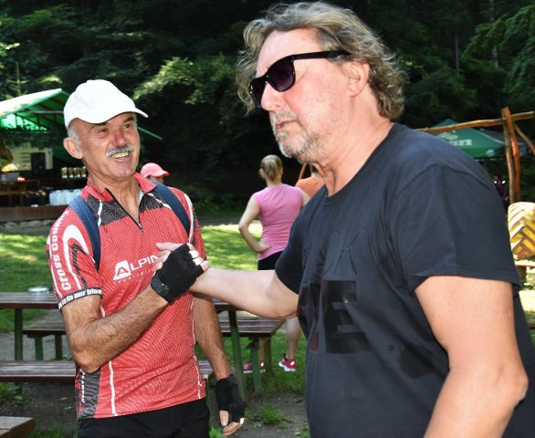 IMG-003.jpg
